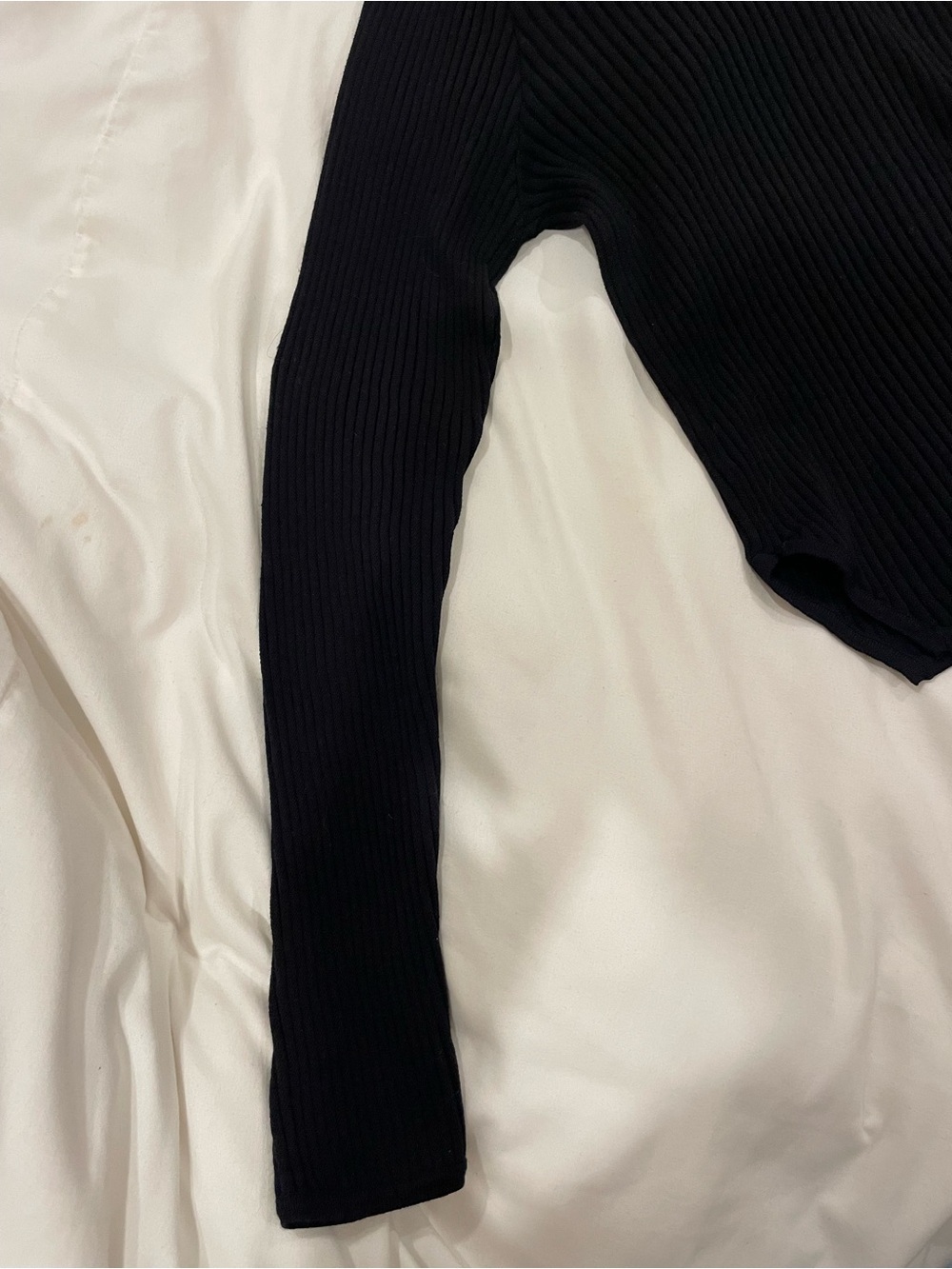 Scoop Button Down Ribbed Cardigan - Picture 7 of 11